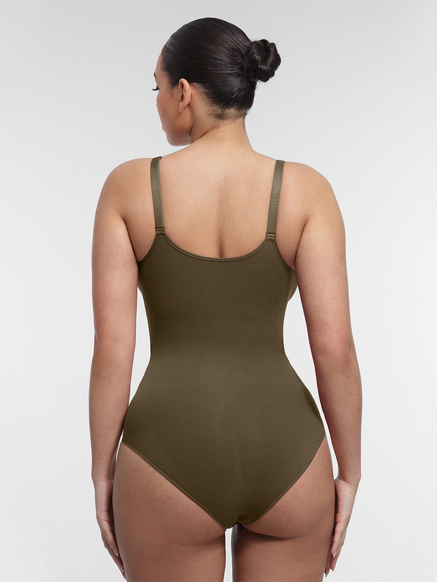 Lush Essence Naadloos Corrigerend Bodysuit: Comfortabele Body Shaper met Slipje