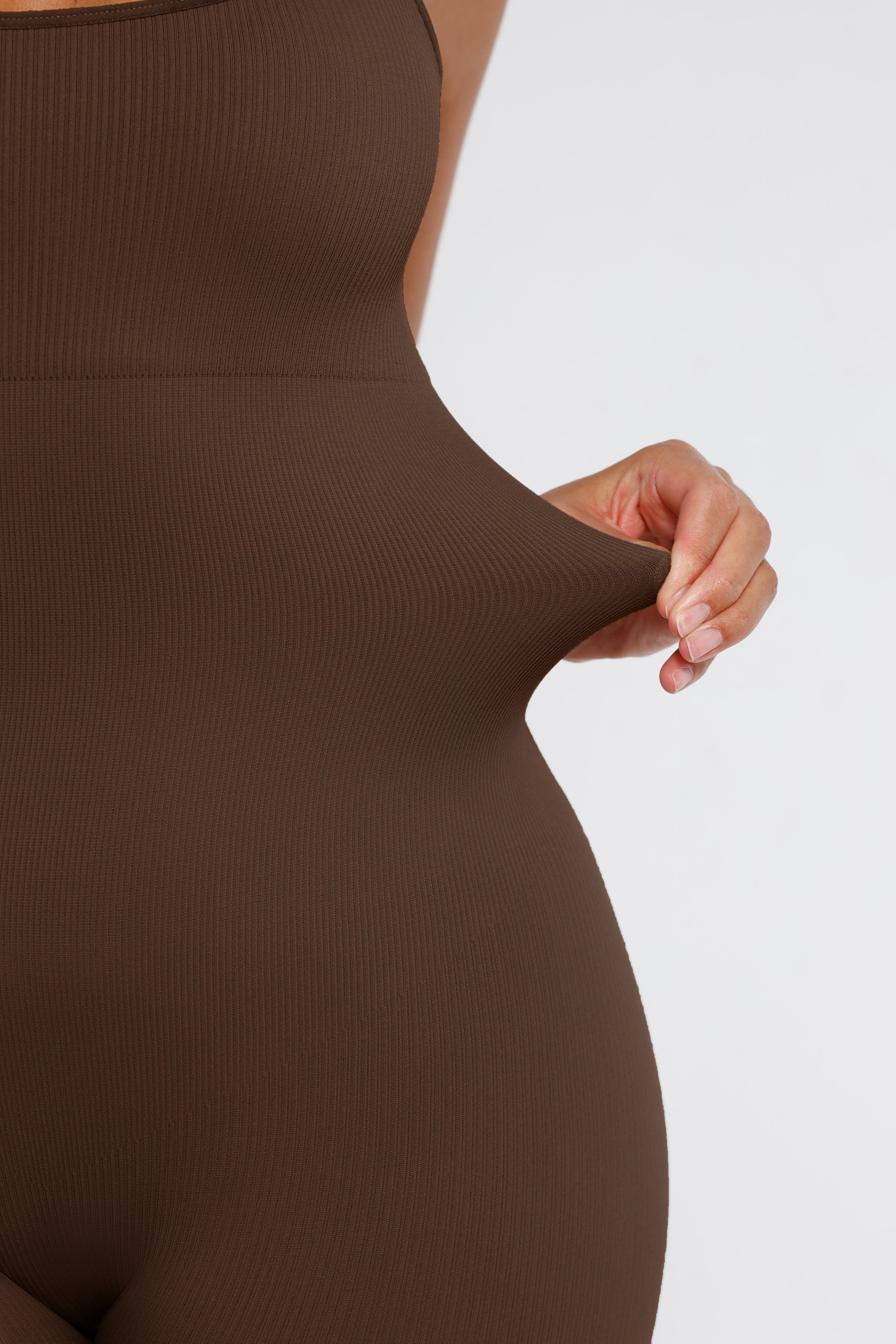 Lush Naadloze Corrigerende Jumpsuit: Comfortabele Spaghetti Bandjes Bodysuit Shapewear Dames